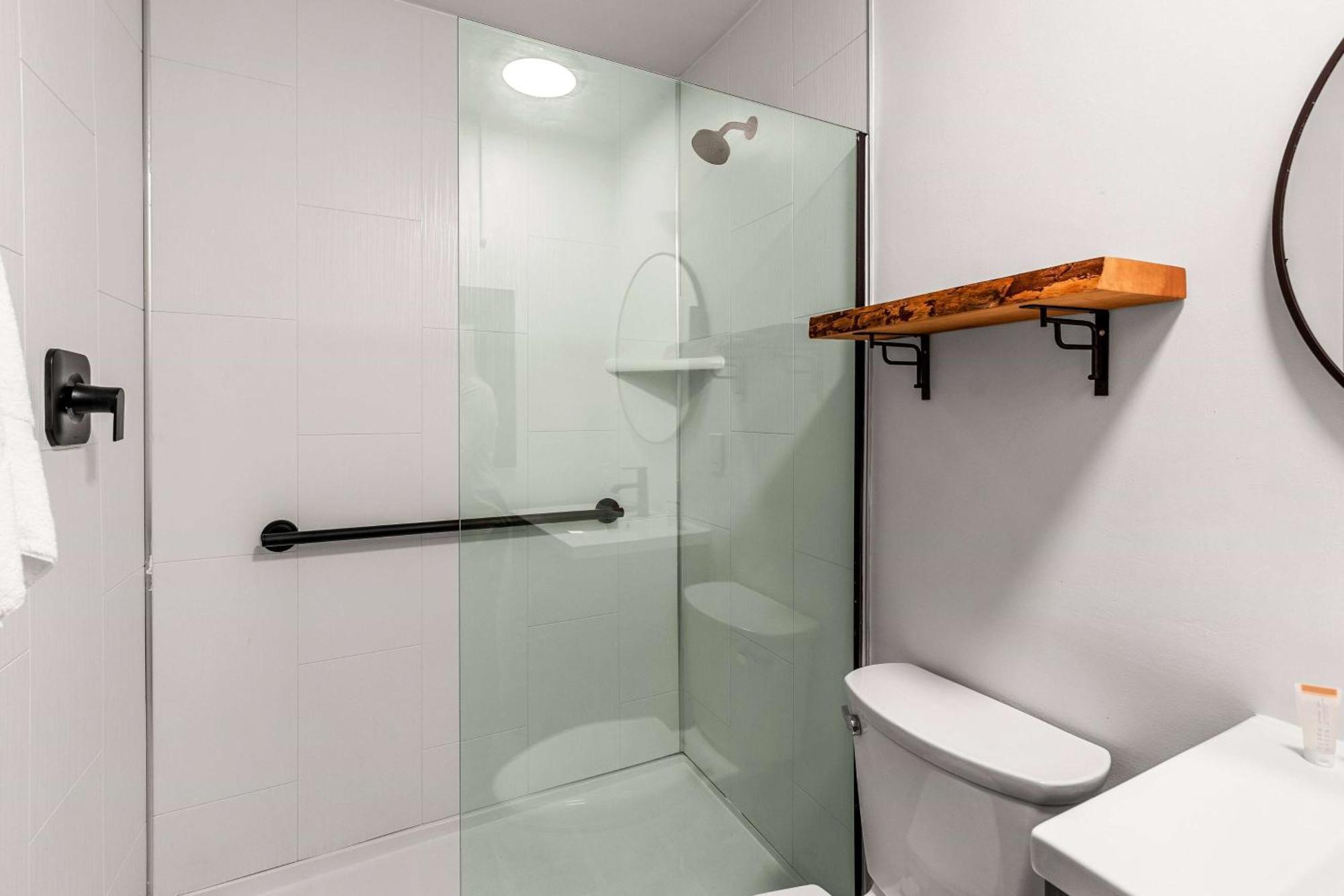 Travelodge By Wyndham Emlenton Εξωτερικό φωτογραφία